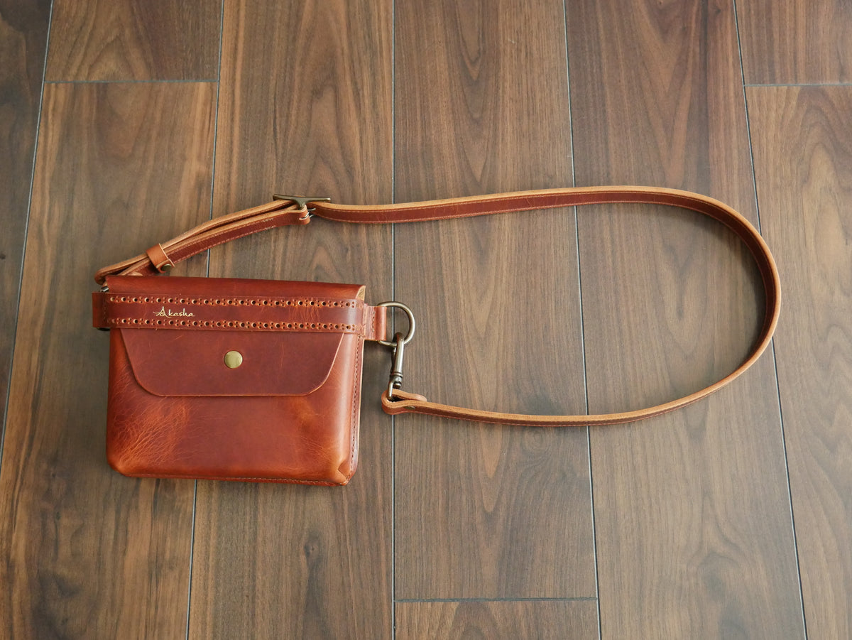 NW Bag - Old English Classic Straight – Akasha Leather