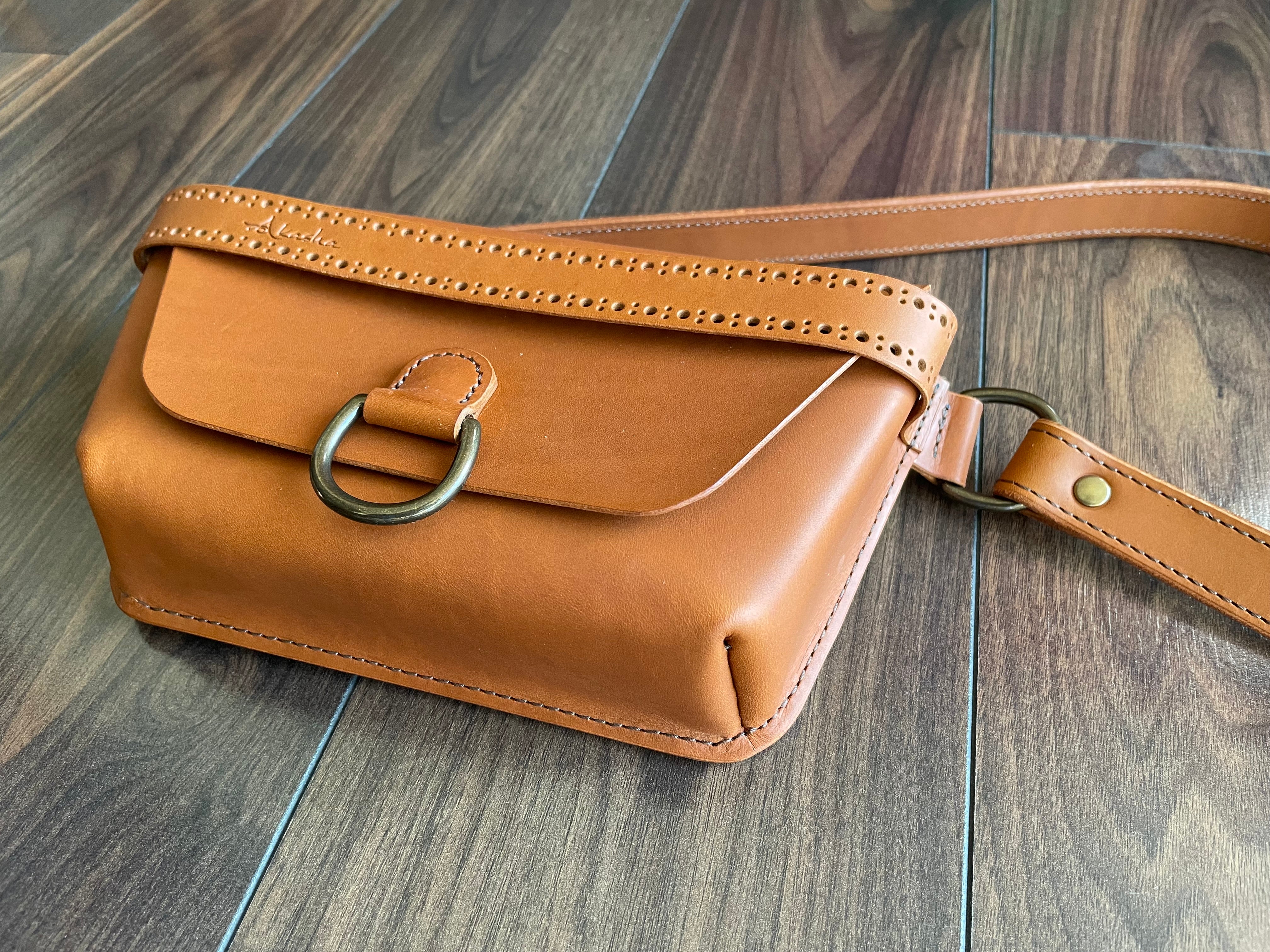 Conversion 2.0 Bag - Cognac Classic Straight