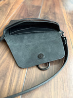 Load image into Gallery viewer, Conversion Bag - Triple Wave Black
