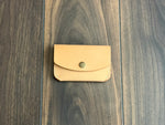 Load image into Gallery viewer, Snap Wallet - Natural
