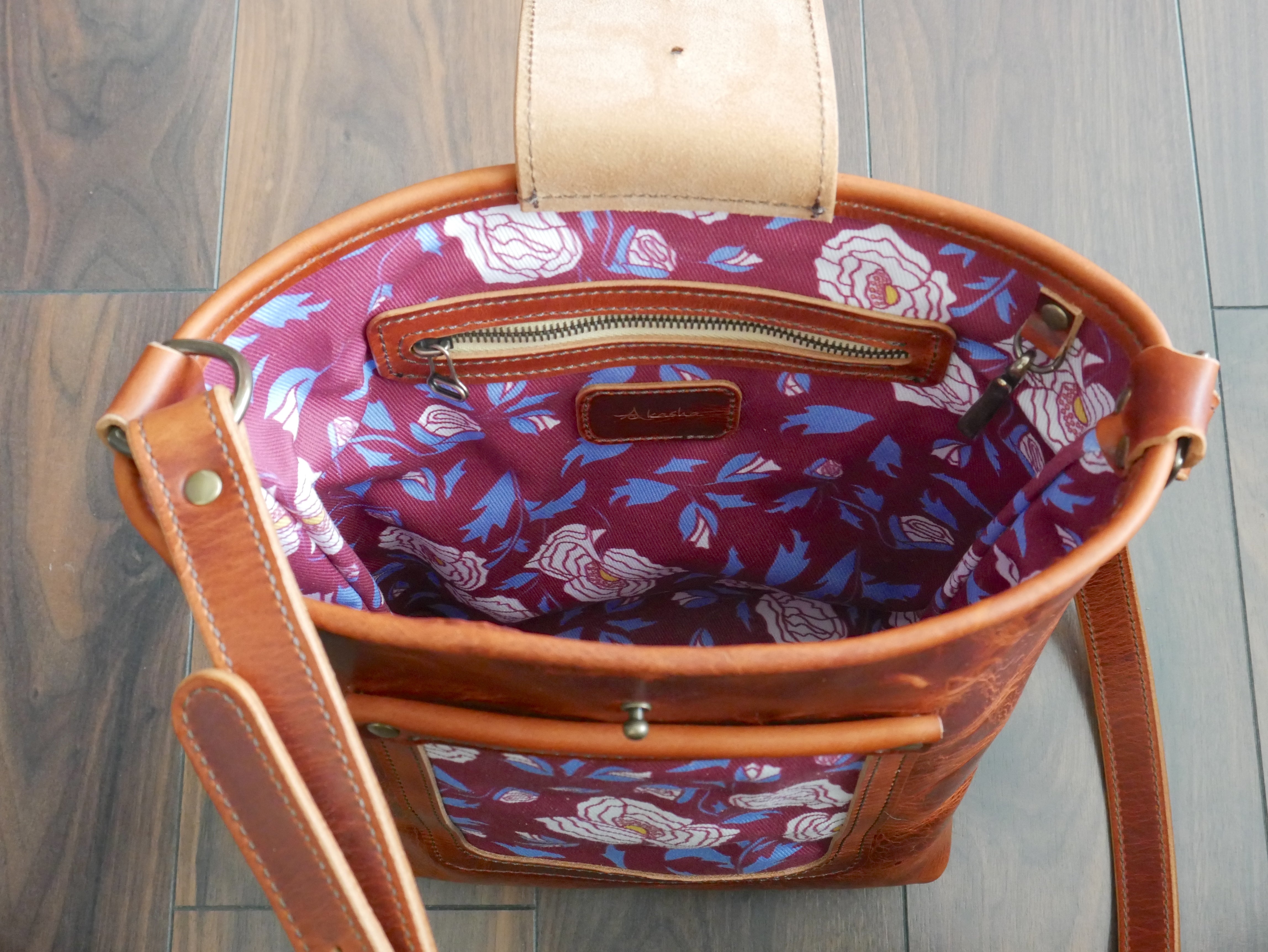 Everyday Tote - Cowgirl Roses I