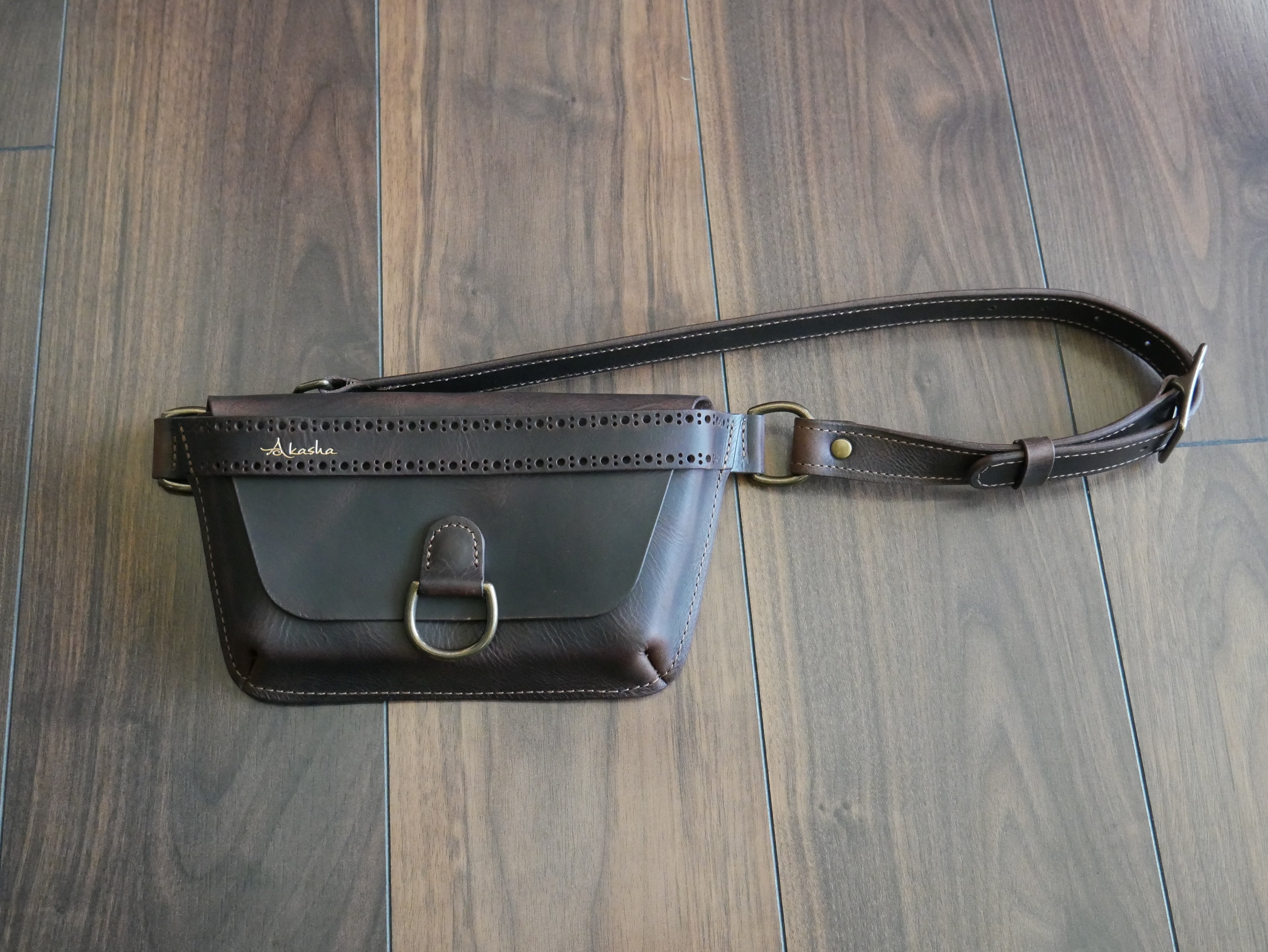 Conversion Bag - Waxy Chocolate Classic Straight